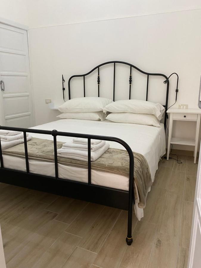Casa Amurusa & Romantic Room Avola Kültér fotó